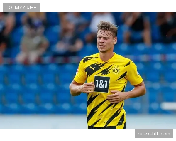 德甲转会市场热度攀升，新秀与老将交替引发球队阵容大洗牌分析