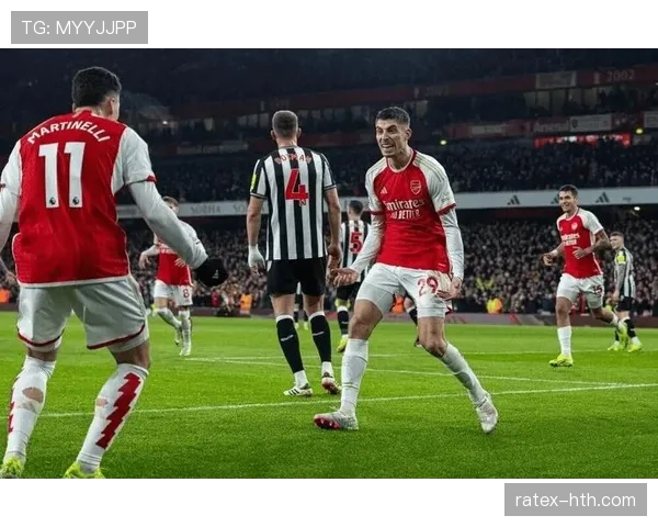 德怀特·麦克尼尔本赛季表现稳健,持续提升在英超赛场的竞争力 德怀特·麦克尼尔本赛季表现稳健,持续提升在英超赛场的竞争力